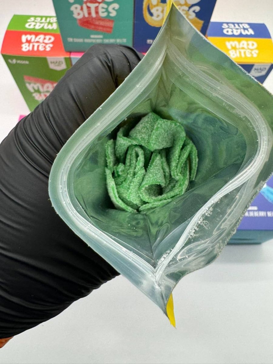 Mad Bites 2000MG Vegan Live Resin Gummies - Image 4